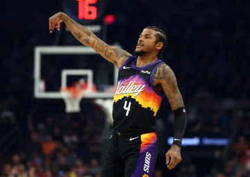 KAIYUN SPORTS-手感略回暖！杰伦·格林16投7中&amp;三分8中2 砍下20分4板4断&amp;7失误