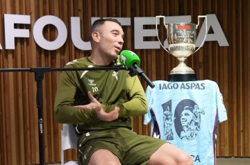 开云手机-阿斯帕斯：我懂球又懂车；儿子总被同学劝说“别让你爸退役”